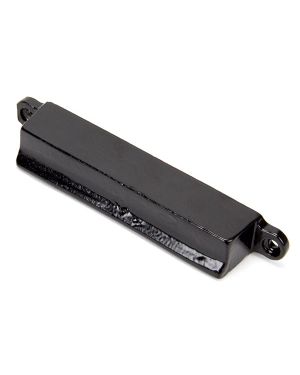 Black Frame Keep