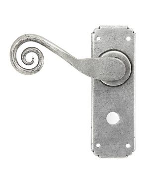 Pewter Monkeytail Lever Bathroom Set