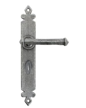 Pewter Tudor Lever Bathroom Set