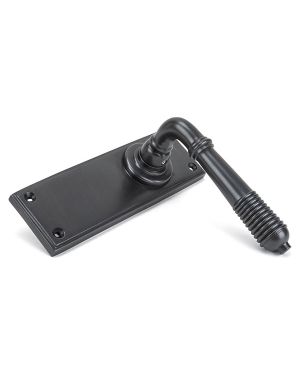 Aged Bronze Reeded Lever Latch Set
