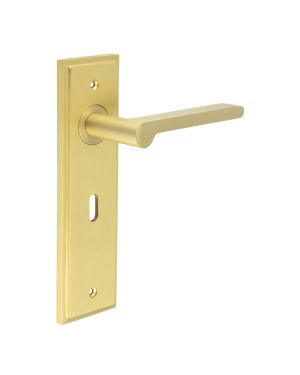 Fitzrovia Lever On Backplate - Satin Brass