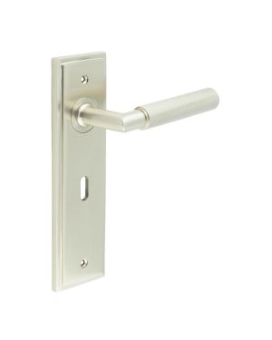 Piccadilly Lever On Backplate - Satin Nickel