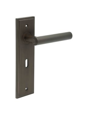 Richmond Lever On Backplate - Dark Bronze