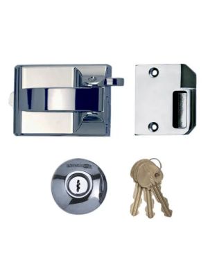 Ingersoll SC71 Double Locking Nightlatch - Polished Chrome