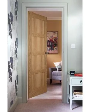 Contemporary 4-Panel Oak