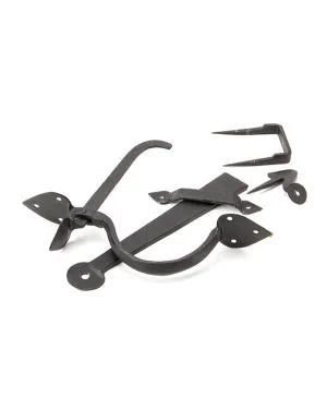 External Beeswax Gothic Thumblatch