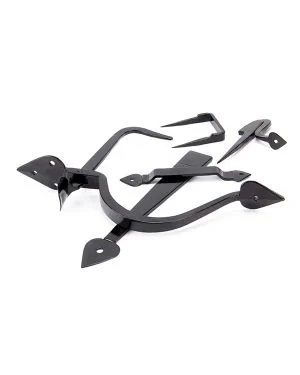 Black Tuscan Thumblatch