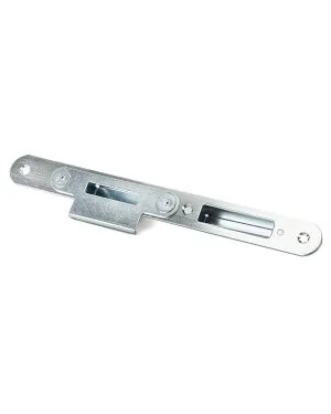 BZP Winkhaus Centre Latch Keep RH 44mm Door