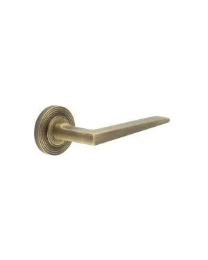 Mayfair Lever On Rose - Antique Brass