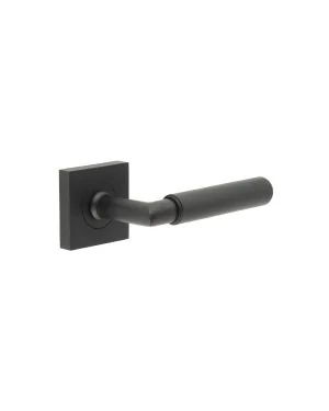 Piccadilly Lever On Rose - Matt Black