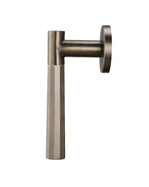 Nasser Lever Handle Pair - Antique Brass